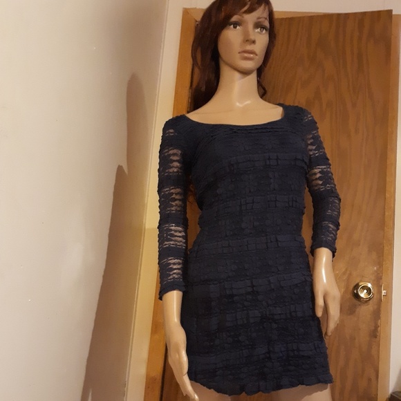 Max Studio XS Navy Blue Lace 3/4 Sleeve Dress - Picture 4 of 7